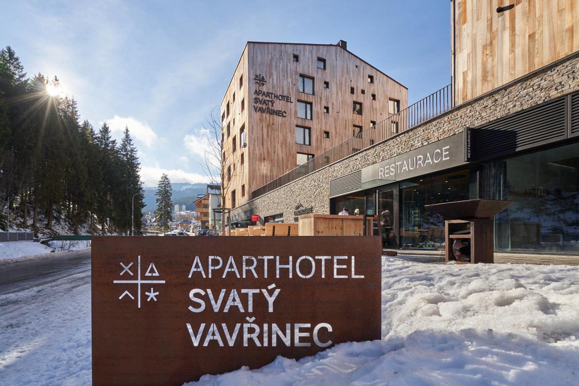 Aparthotel Svaty Vavrinec Пец-под-Снєжкоу Екстер'єр фото